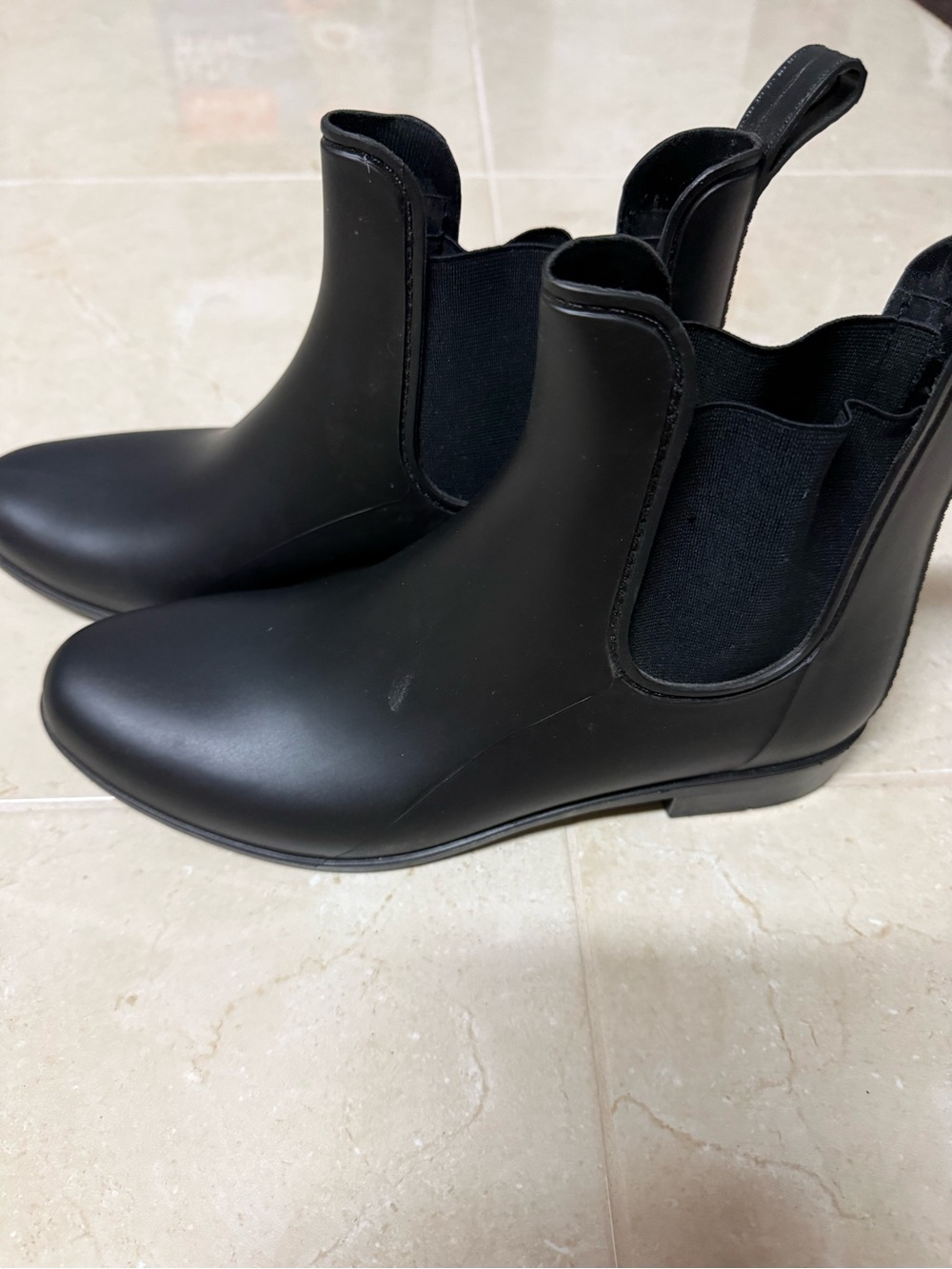 Celeste Black Chelsea-Style Ankle Rain Booties